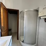 Home Rome * Rzym