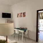 Home Rome Apartament *